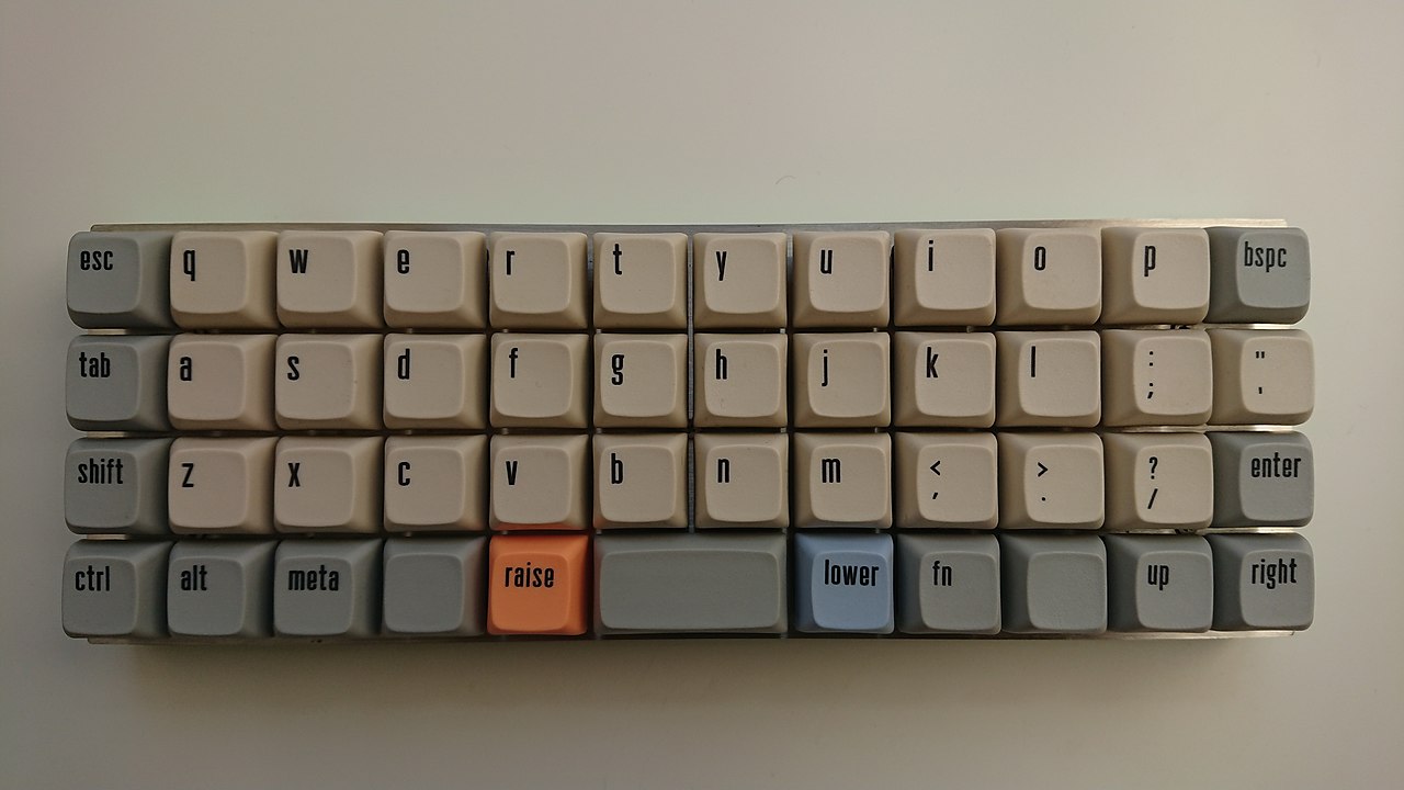 Un clavier ortholinéaire minimaliste